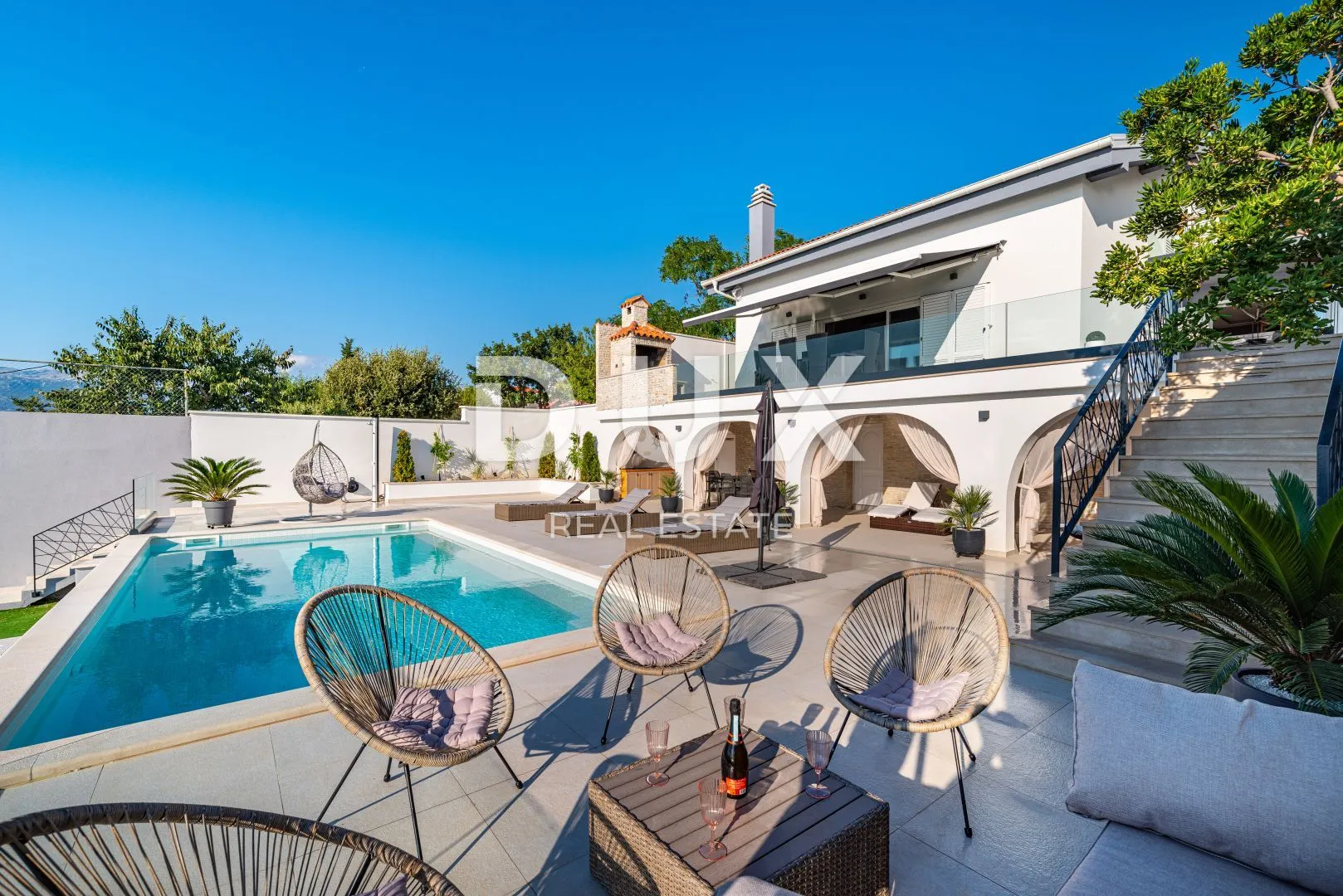 zadar, novigrad - prekrasna vila s bazenom u blizini mora - slika 2