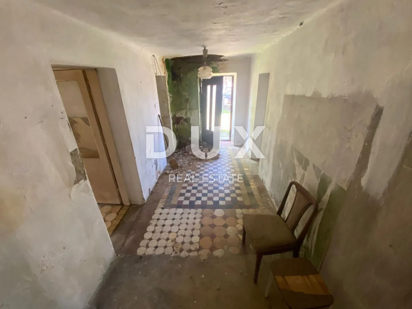 kraljevica, šmrika - samostojeća kuća sa 1.200 m2 okućnice! prilika! - slika 4