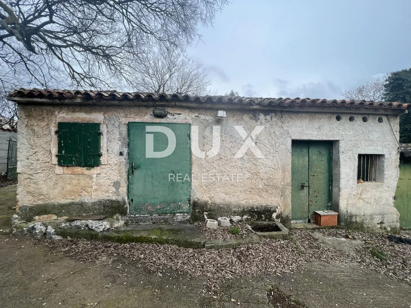 istra,valtura - kuća za adaptaciju - slika 2