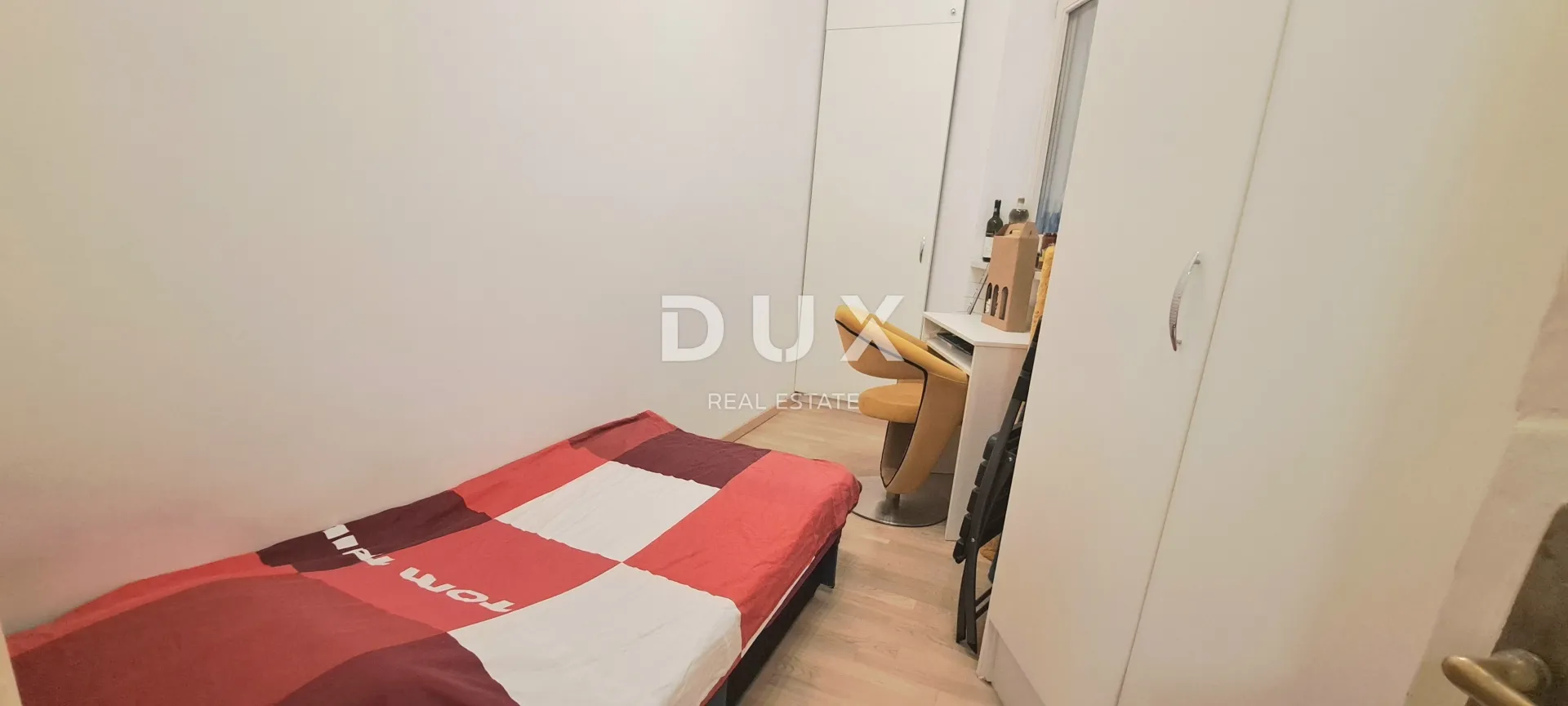 rijeka, belveder - moderan, potpuno adaptiran stan - slika 20