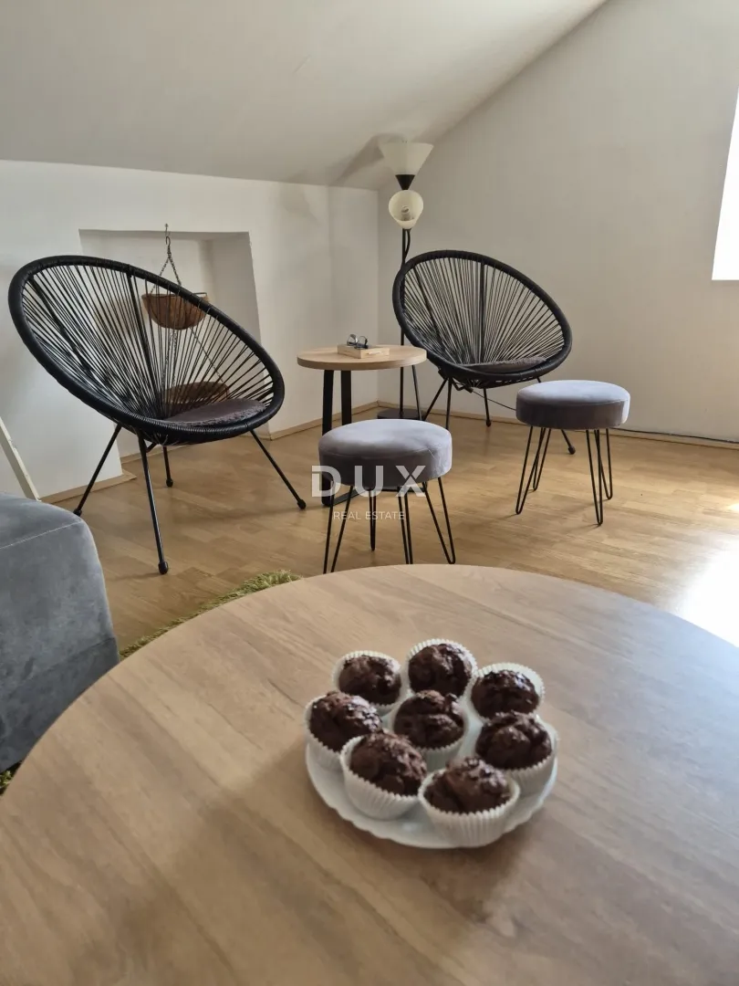 senj, centar, trosobni stan, 60 m2 - slika 2