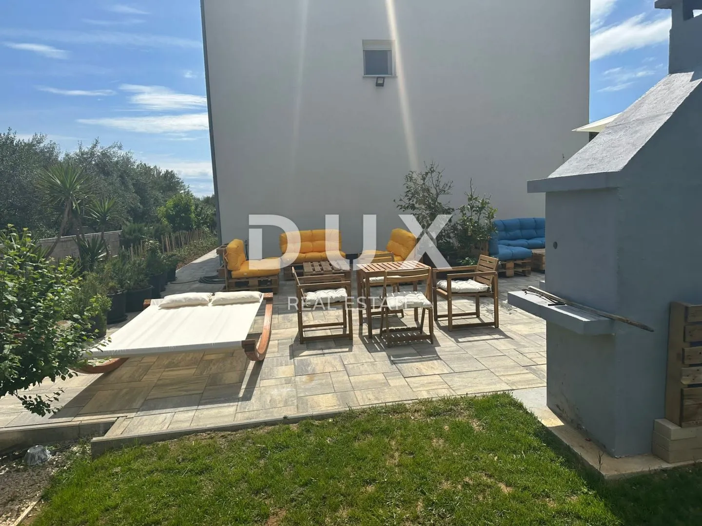 zadar, vir - prostrana kuća s 5 apartmana - slika 19