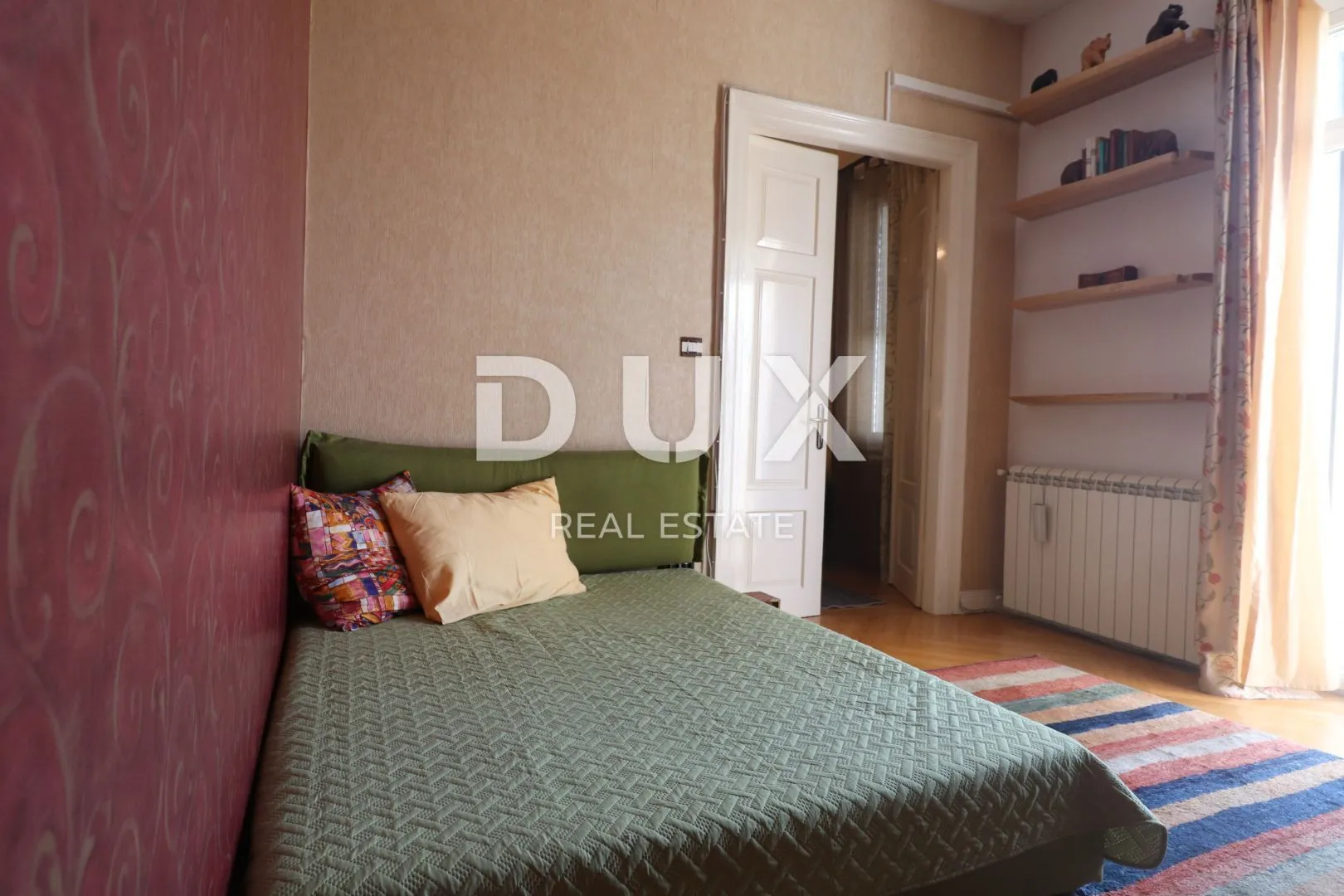 rijeka, centar - gospodski stan 2s+db, kompletno uređen - slika 11