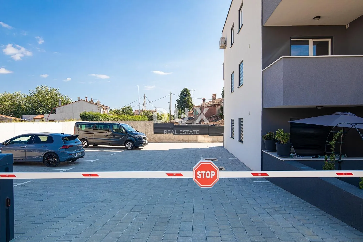 istra, fažana - penthouse s pogledom na more! - slika 19