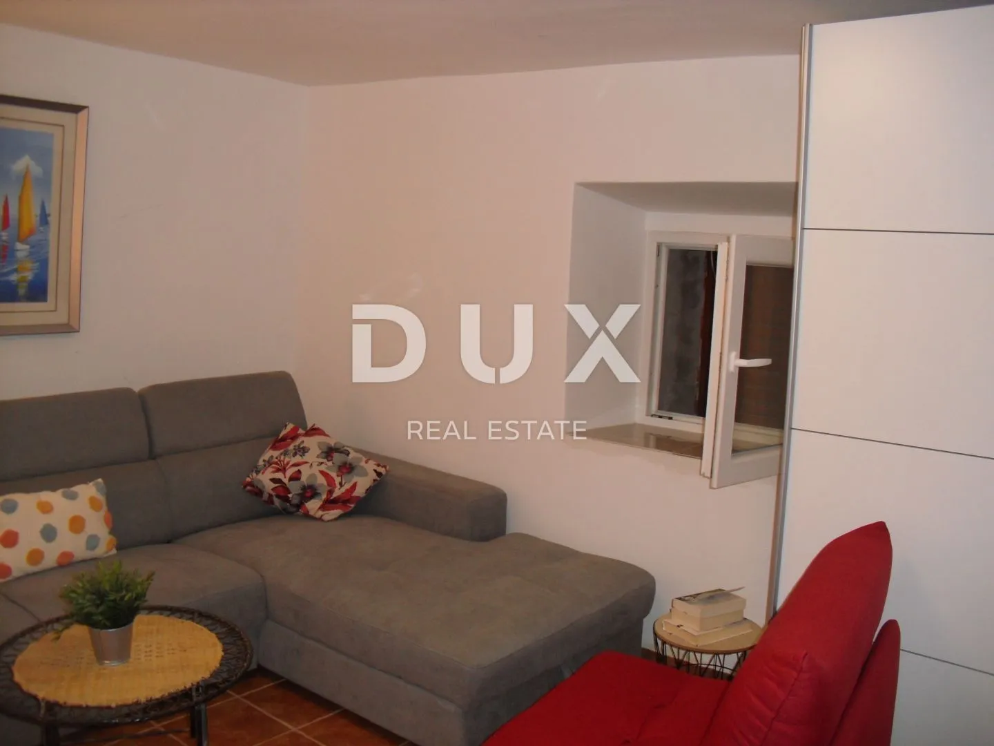 otok krk, punat - renovirani apartman sa terasom u centru - slika 13