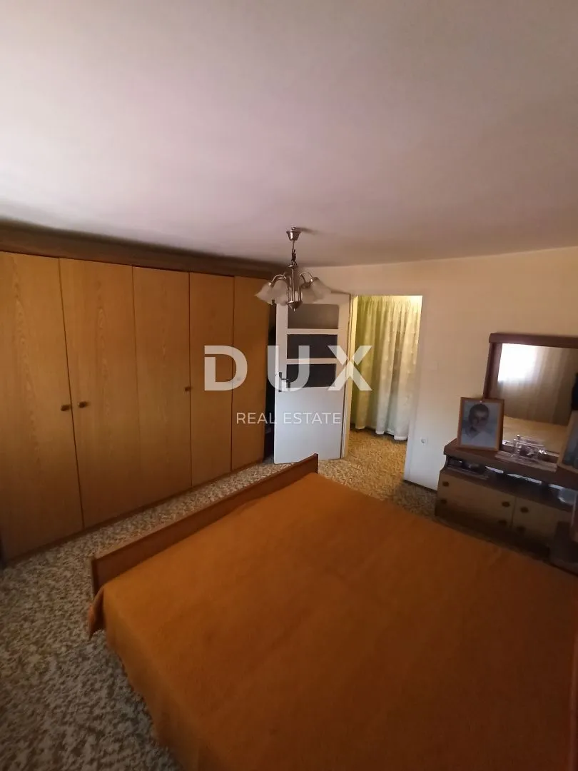 istra, svetvinčenat - obiteljska kuća s dva apartmana - slika 45