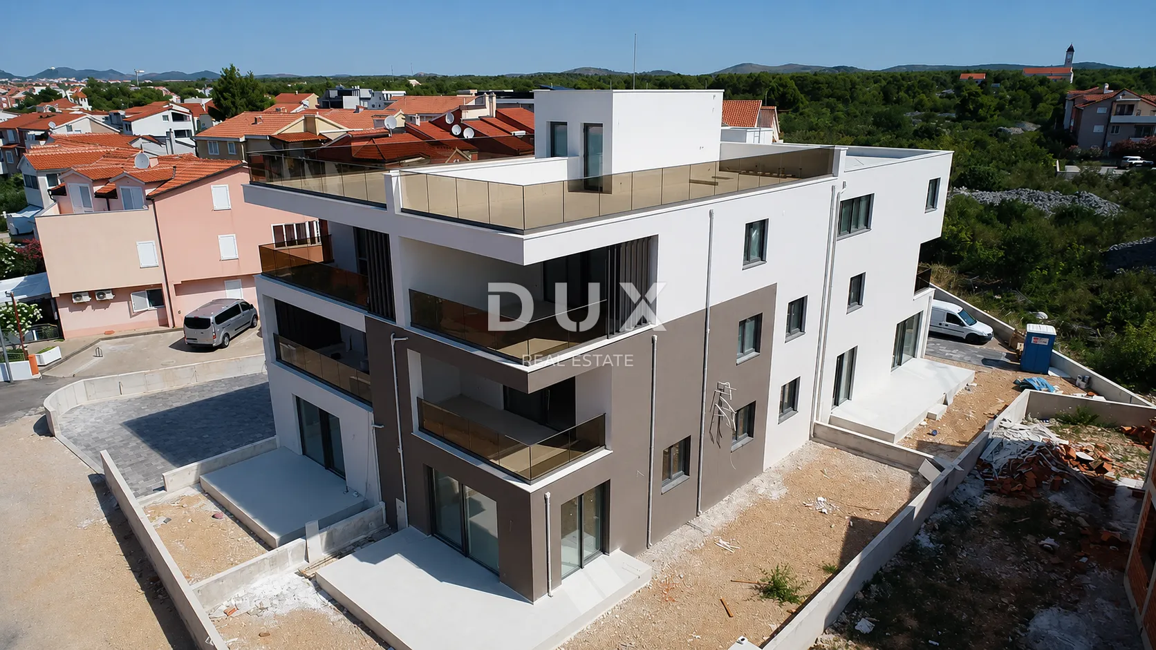 vodice, srima – penthouse s krovnom terasom, pogledom na more i liftom - slika 45