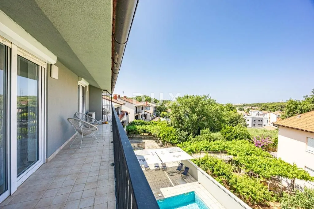 pula, valdebek, stan, 71,76 m2, bazen, balkon, parkirno mjesto - slika 9