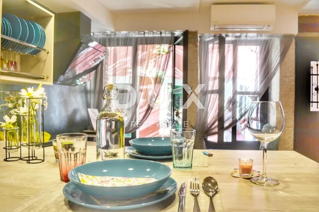 istra, rovinj - apartman u starom gradu - slika 12