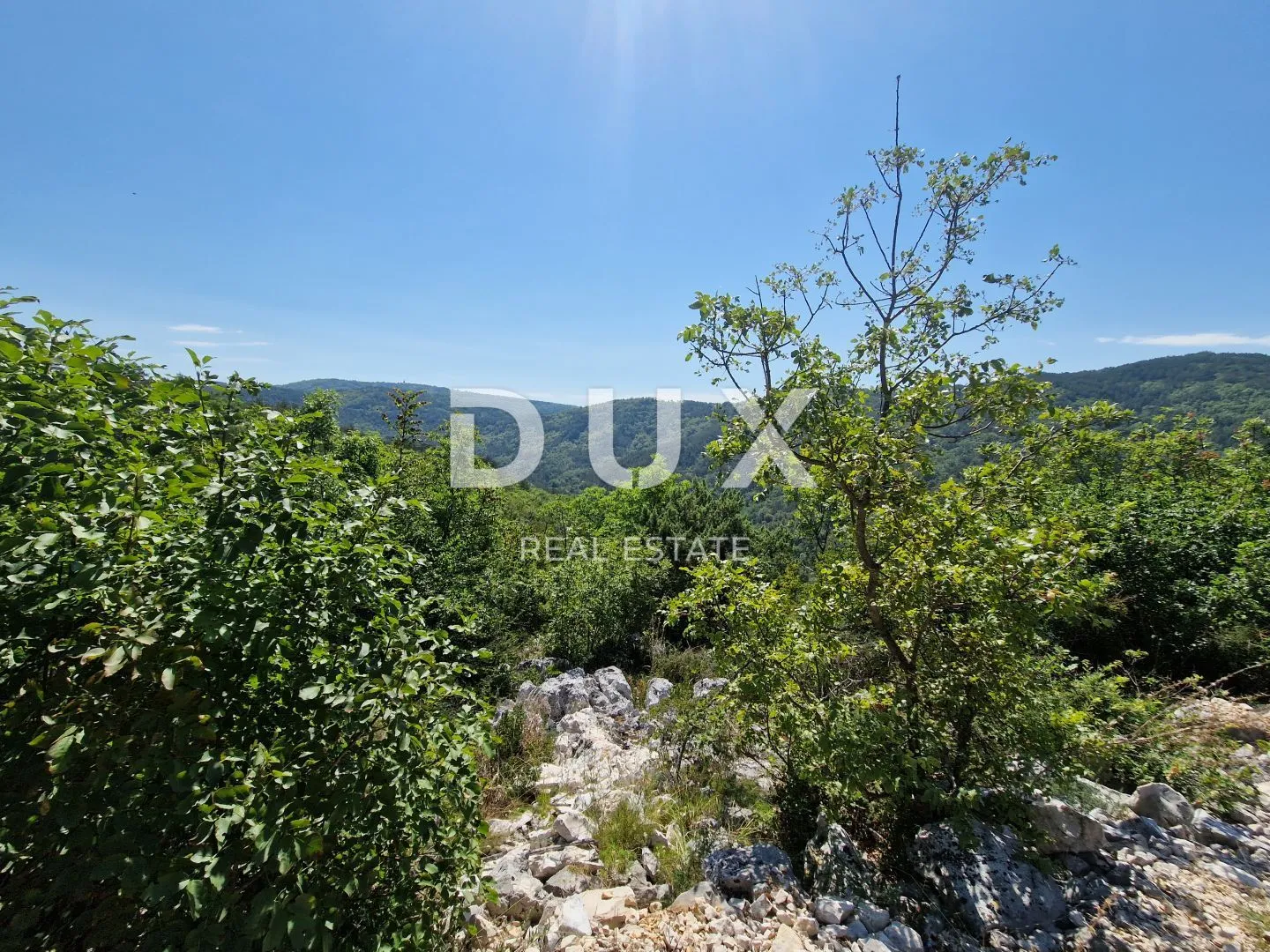 istra, buzet - zemljište s panoramskim pogledom - slika 5
