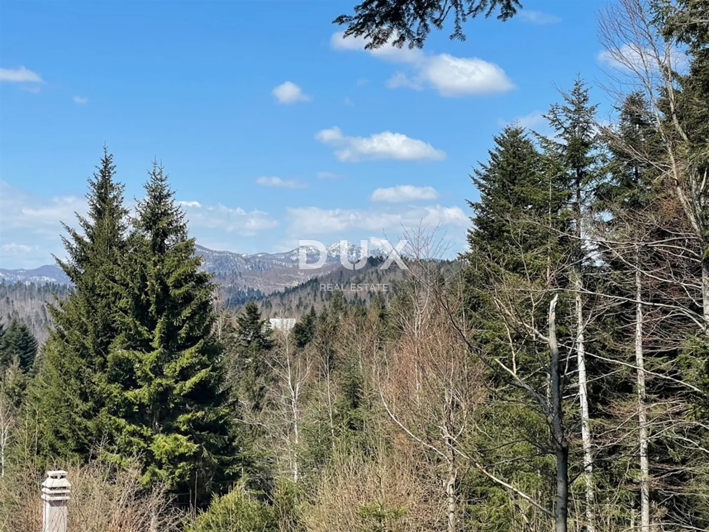 gorski kotar, lokve - zemljište u blizini jezera - slika 4