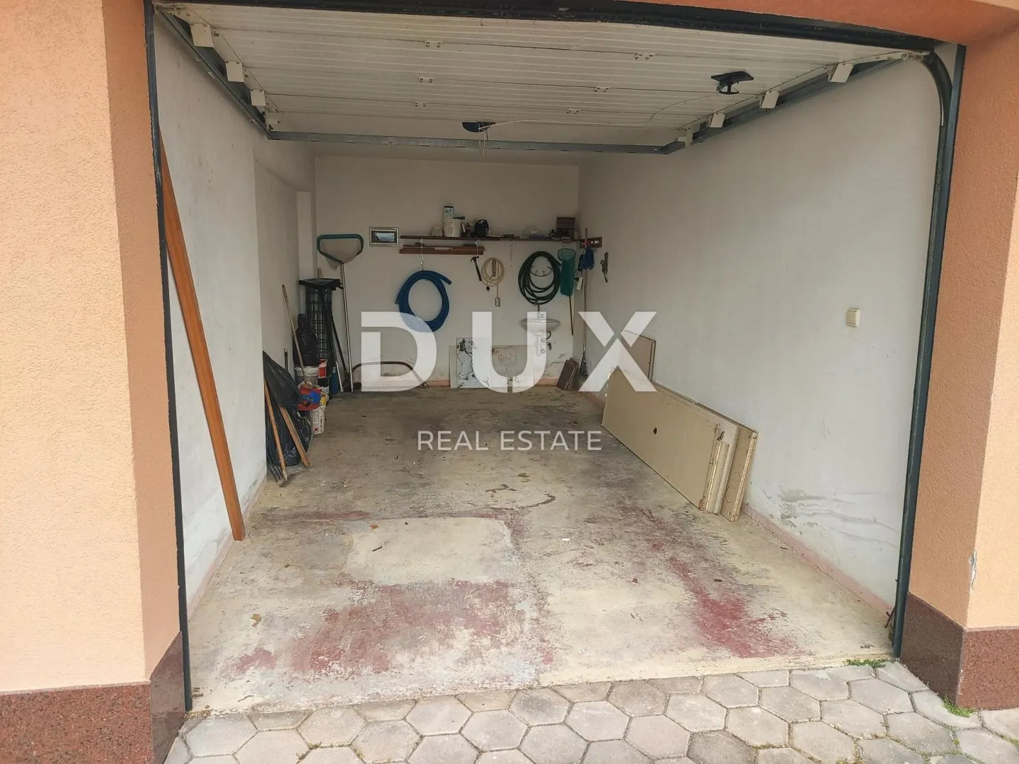 opatija - stan 3s+db 150m2 s pogledom na more i bazenom + okoliš 250m2 - slika 55
