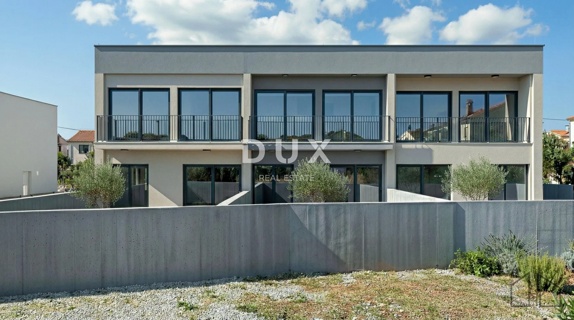 otok rab, barbat – moderna novogradnja - stan 200m od mora s vrtom i dva parkirna mjesta - slika 1