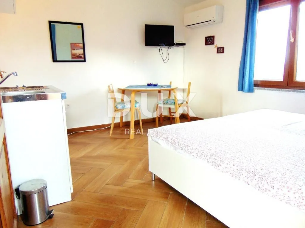 istra - kuća s 11 stambenih jedinica i pogledom na more - slika 31
