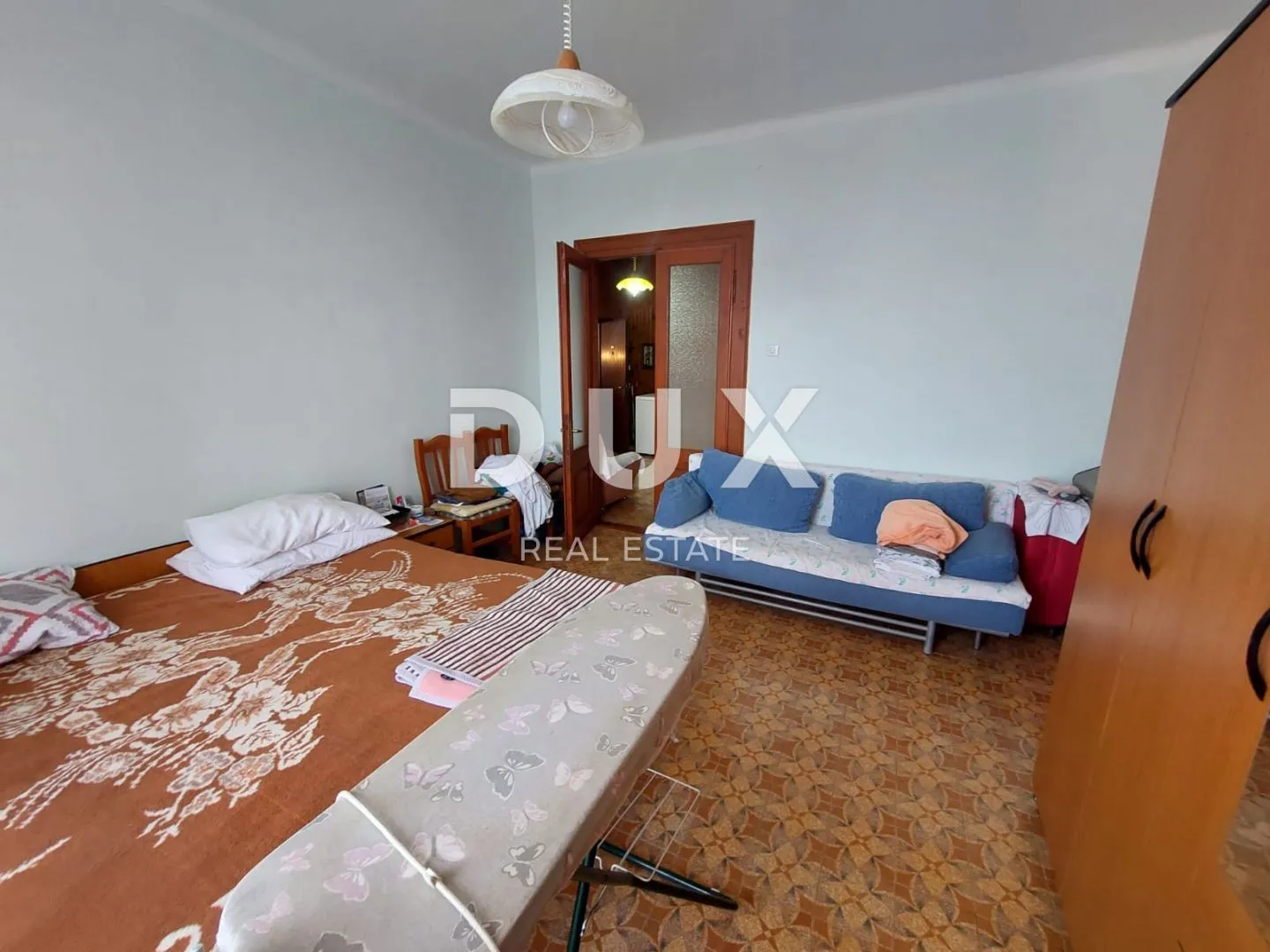istra, buje - kuća s restoranom u centru buja, pogled na more - slika 10
