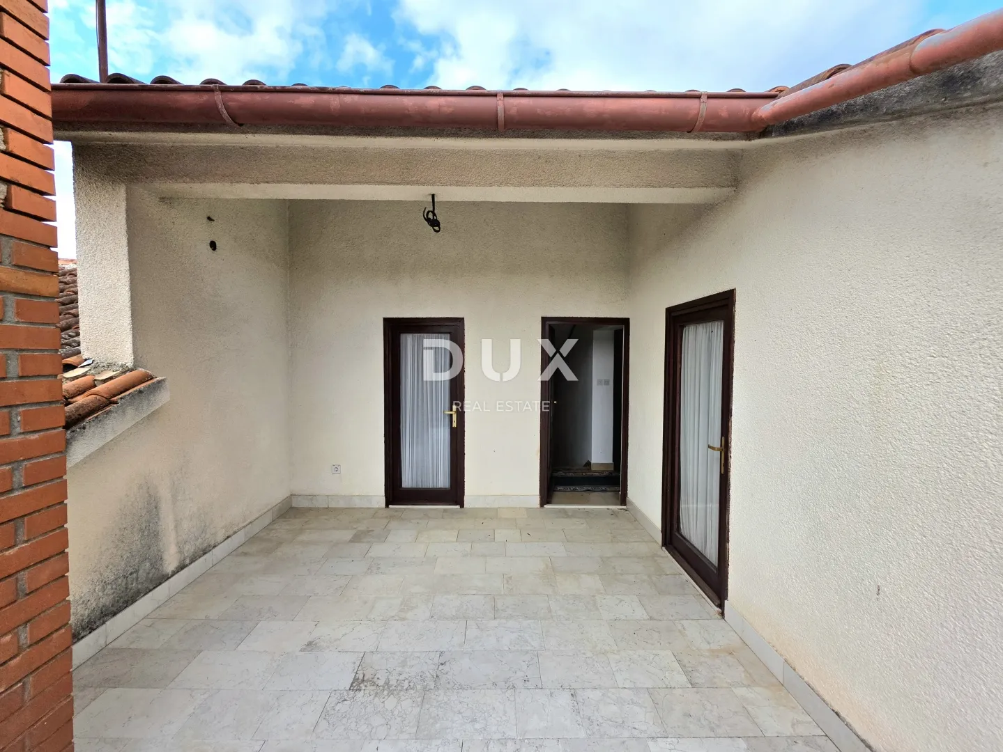 istra, pazin, obiteljska kuća, 250 m2, za obnovu - slika 33