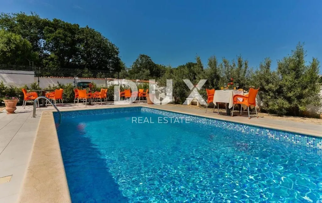 istra, medulin - apartmanska kuća smještena nadomak plaža - slika 17