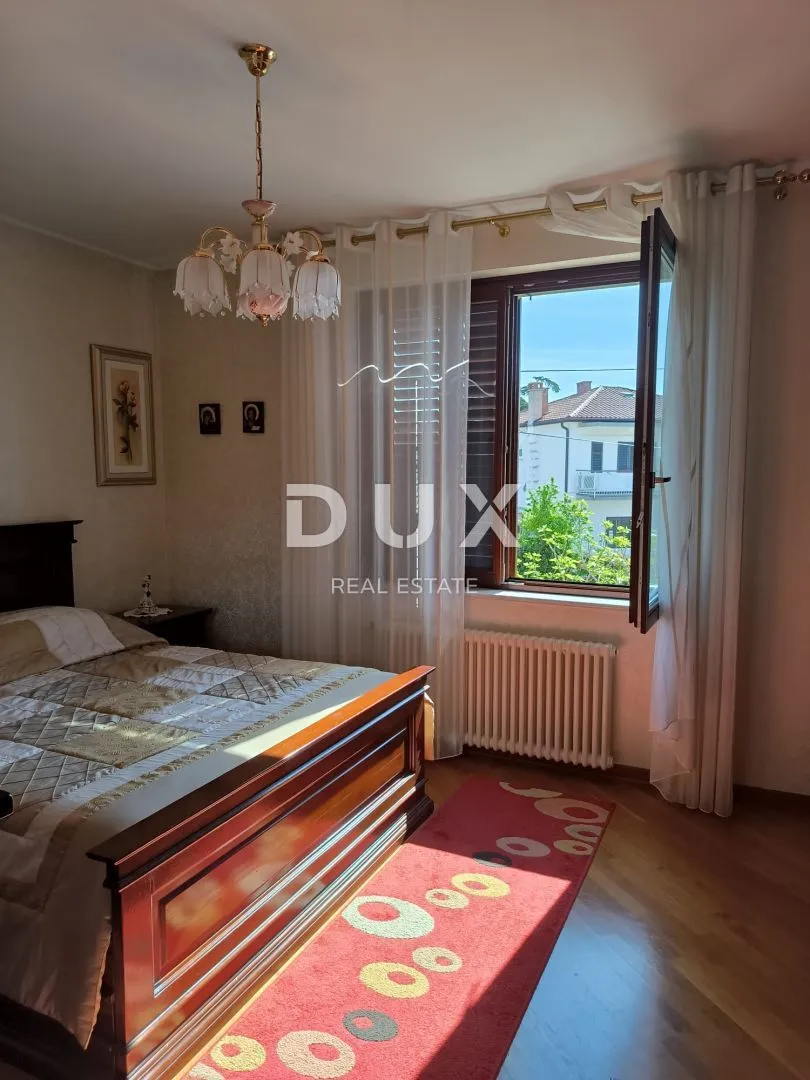 istra, umag - raskošna vila prvi red do mora! - slika 82