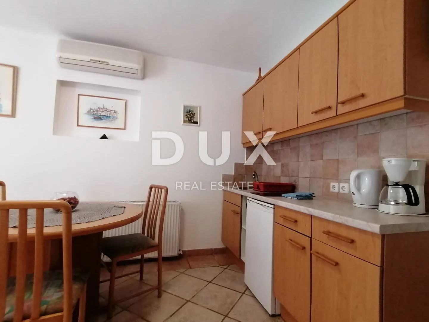 istra, rovinj apartmanska kuća na samo 40m od mora! - slika 25