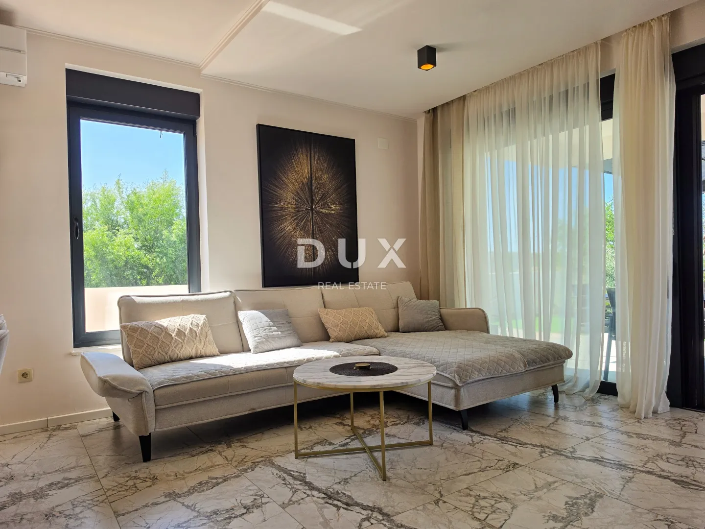rab, banjol, kuća, 270 m2, bazen, garaža - slika 35