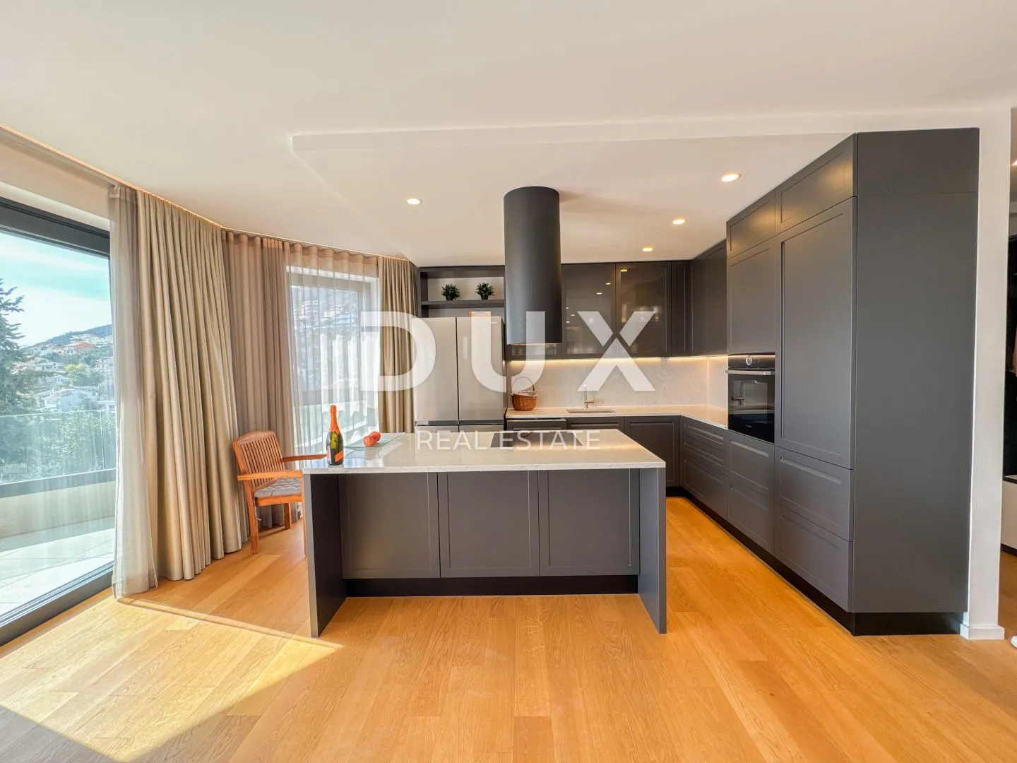 opatija, centar, četverosoban stan, 158 m2, s privatnim bazenom - slika 7