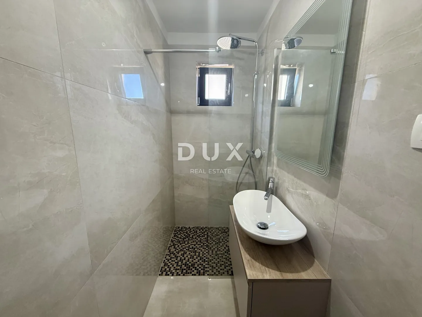 otok krk, malinska, 3-sobni stan, 75 m2, novogradnja - slika 9