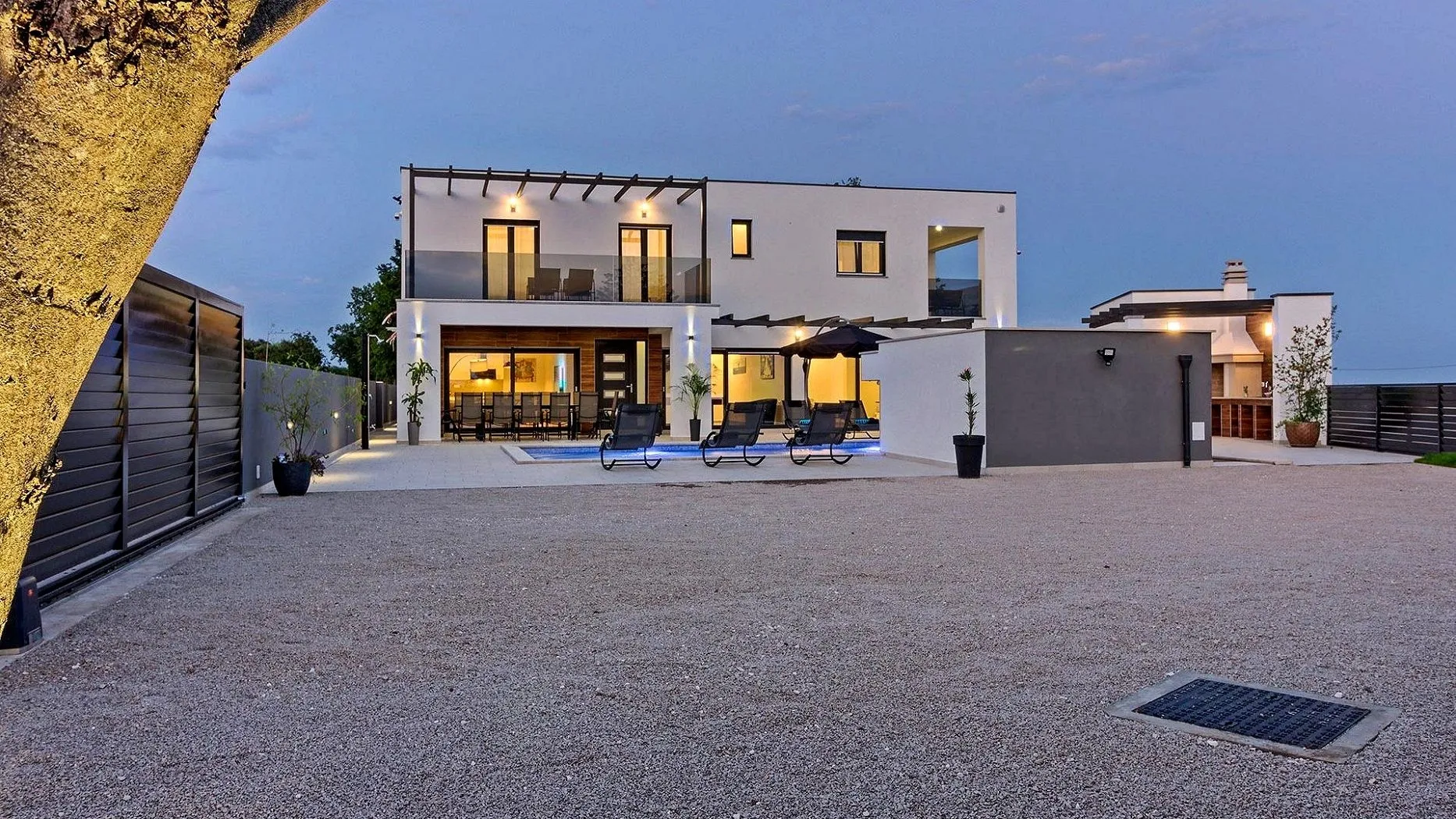 istra, marčana - komforna moderna kuća s bazenom - slika 59