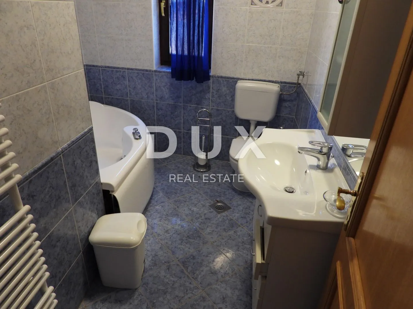 crikvenica - kuća 380 m2 s panoramskim pogledom na more + okoliš 500 m2 - slika 53