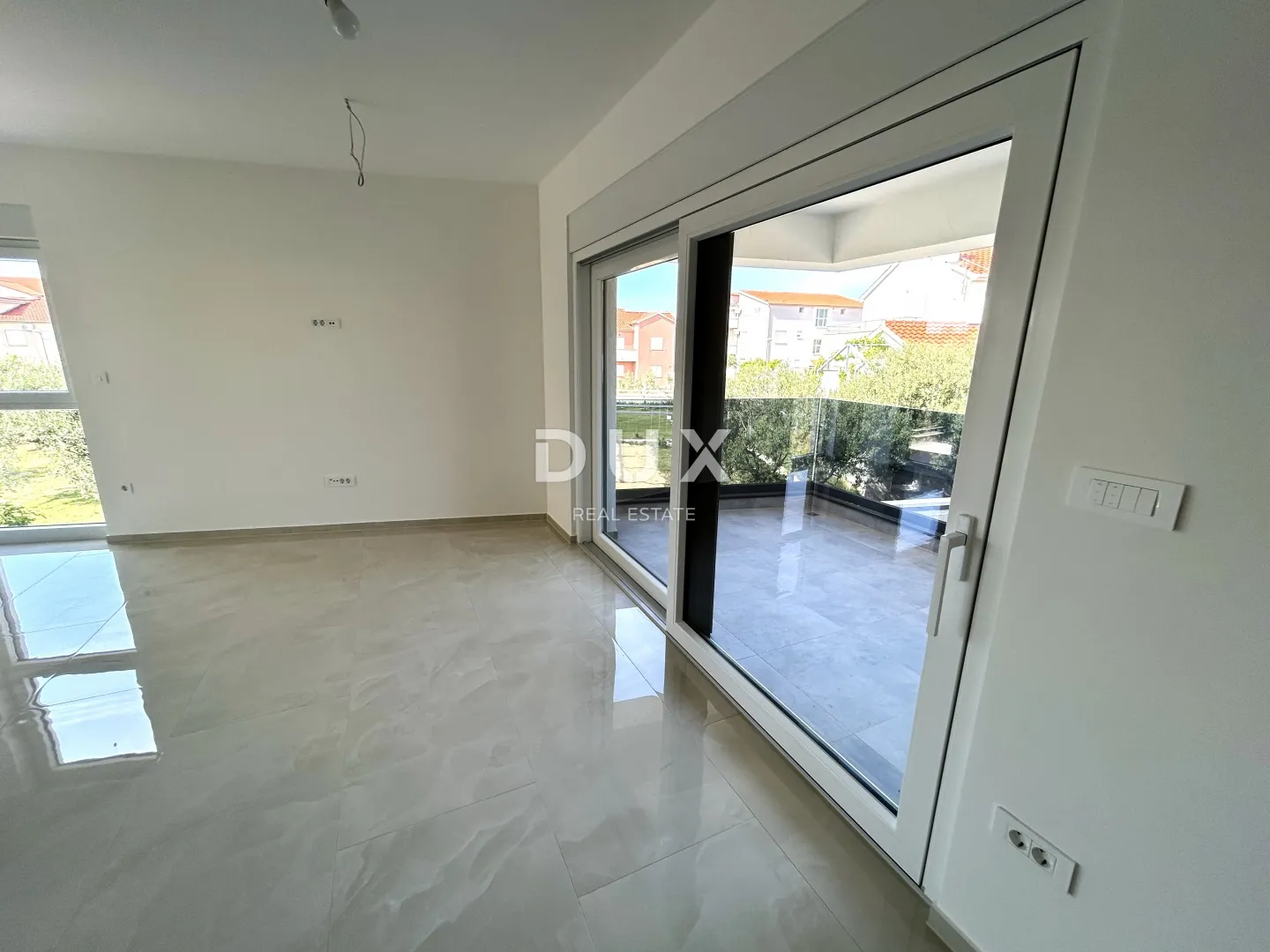 šibenik, vodice – dvosoban stan s 2 velike terase (25 m²), novogradnja - slika 6