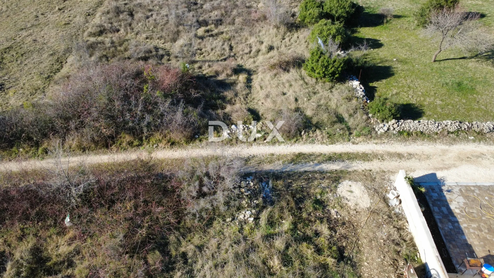 zadar, crno - parcela 900 m² u građevinskoj zoni! - slika 10