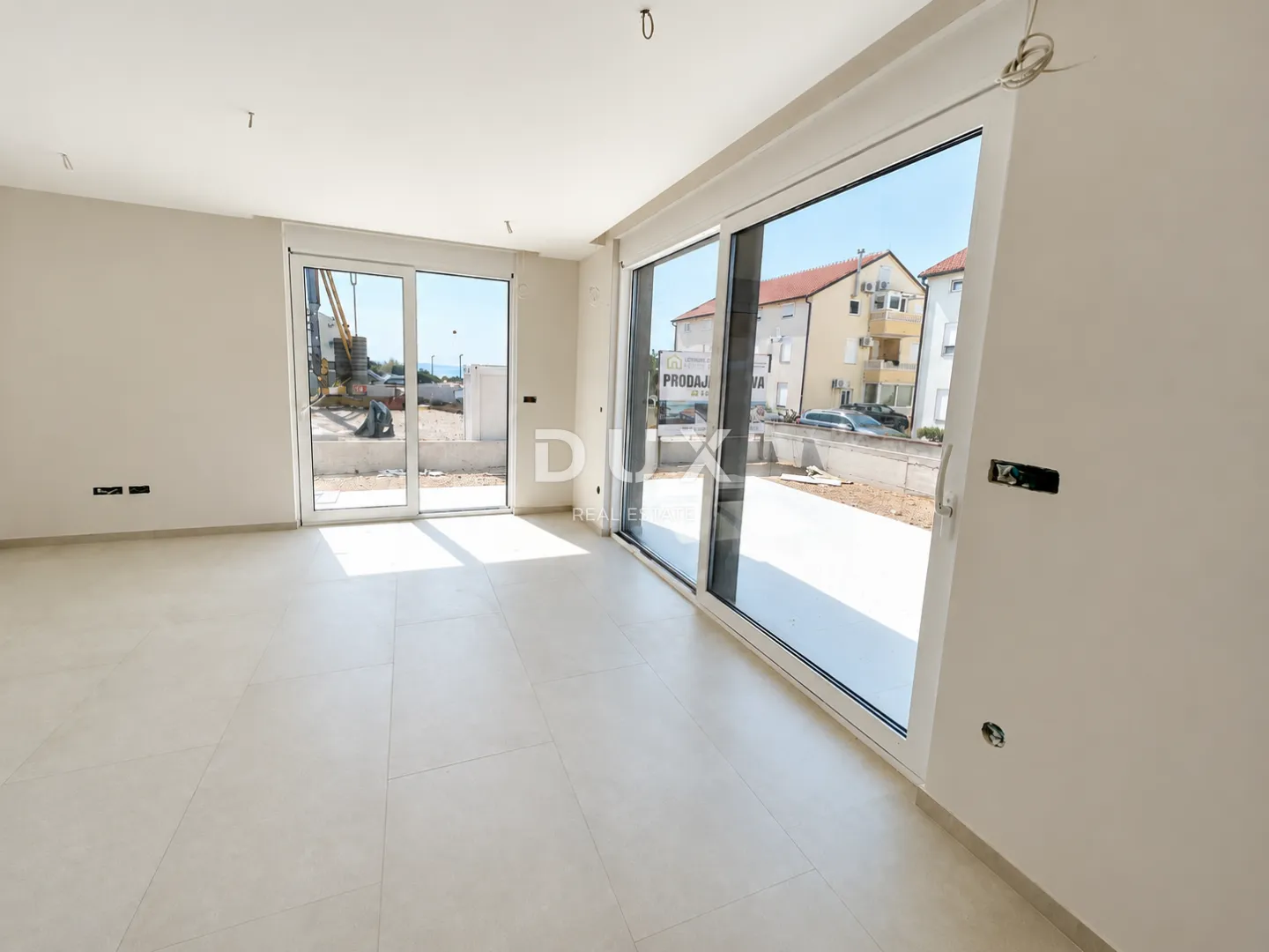 vodice, srima – stan s 3 spavaće sobe i vrtom od 125 m², 70 m od plaže - slika 6