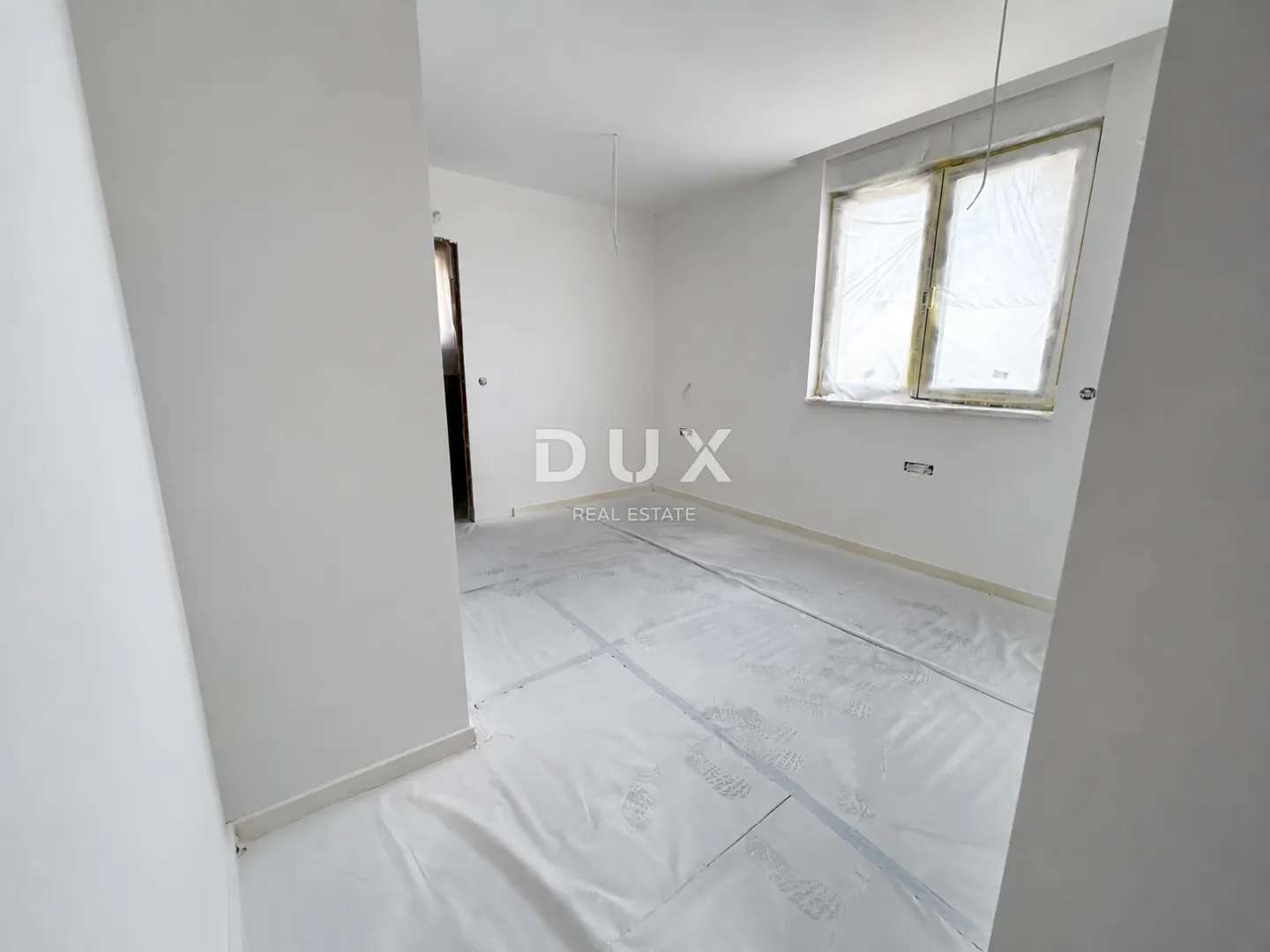 vodice, srima – penthouse s krovnom terasom, pogledom na more i liftom - slika 28