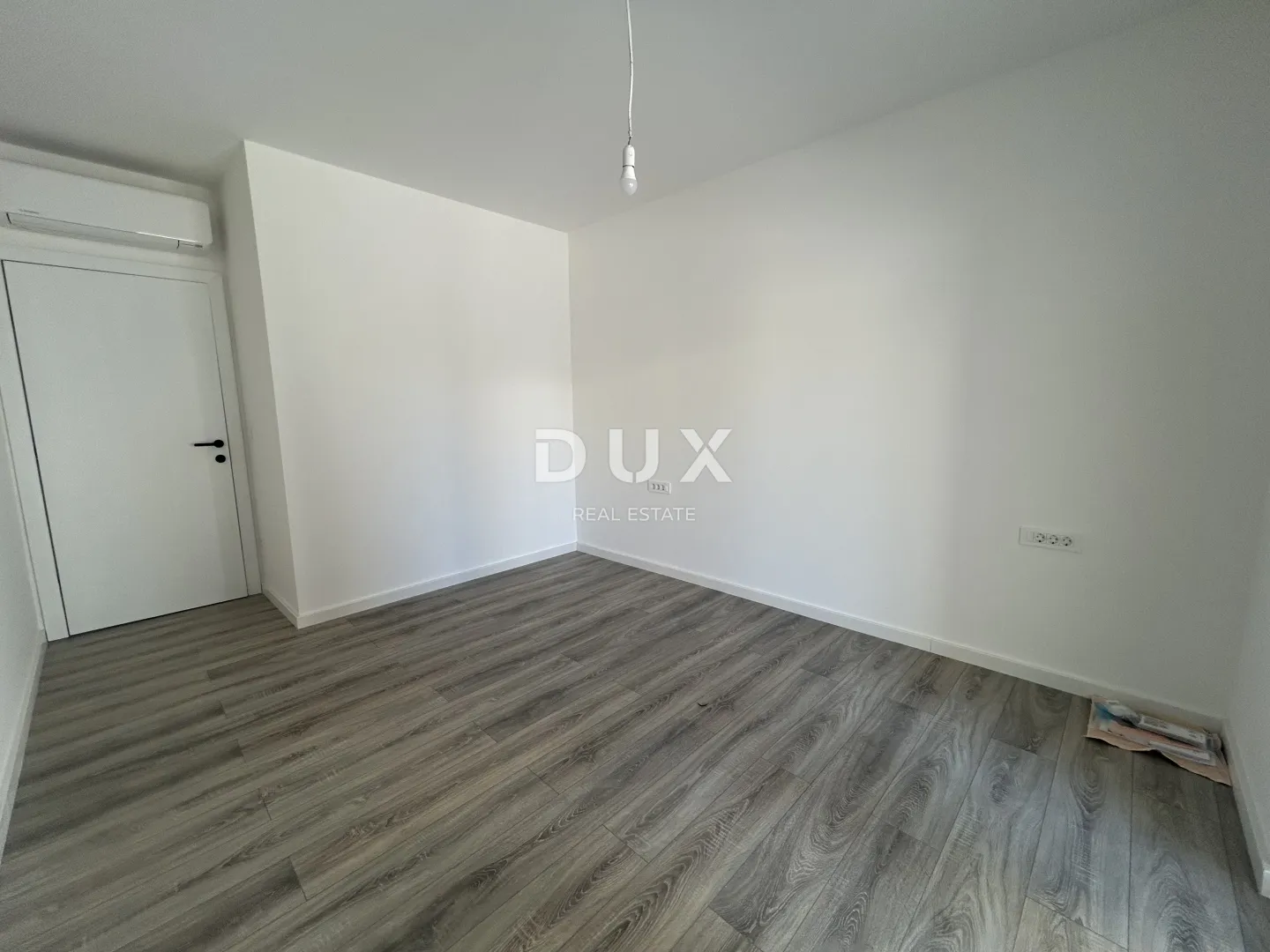 šibenik, vodice – stan u prizemlju sa 121 m² vrta, 2 parkinga, novogradnja - slika 17