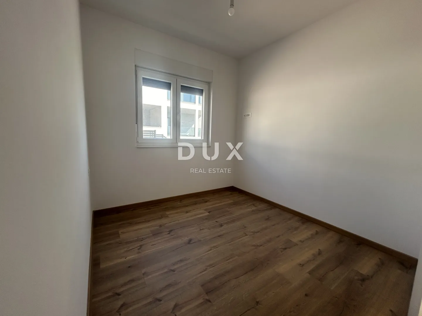šibenik, vodice – duplex s bazenom i trajnim, otvorenim pogledom - slika 29