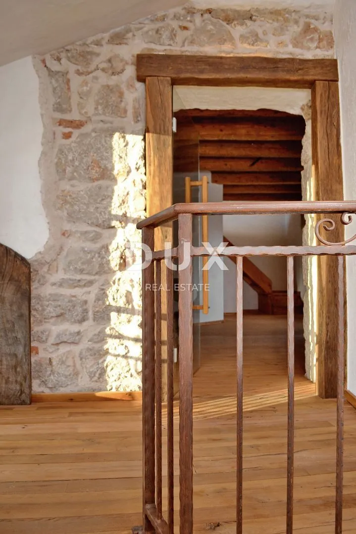 otok krk, malinska - šarmantna kamena kuća s bazenom - slika 28