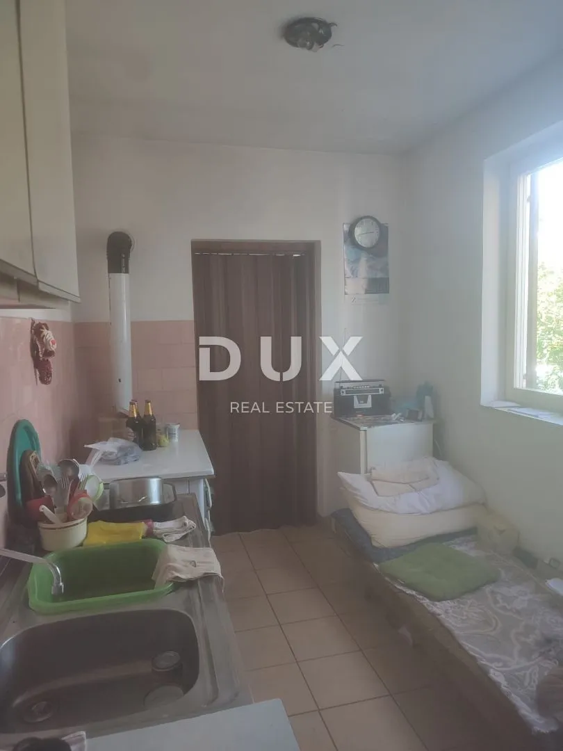 istra, pula obiteljska kuća + građevinsko zemljište 434 m2!!! - slika 17