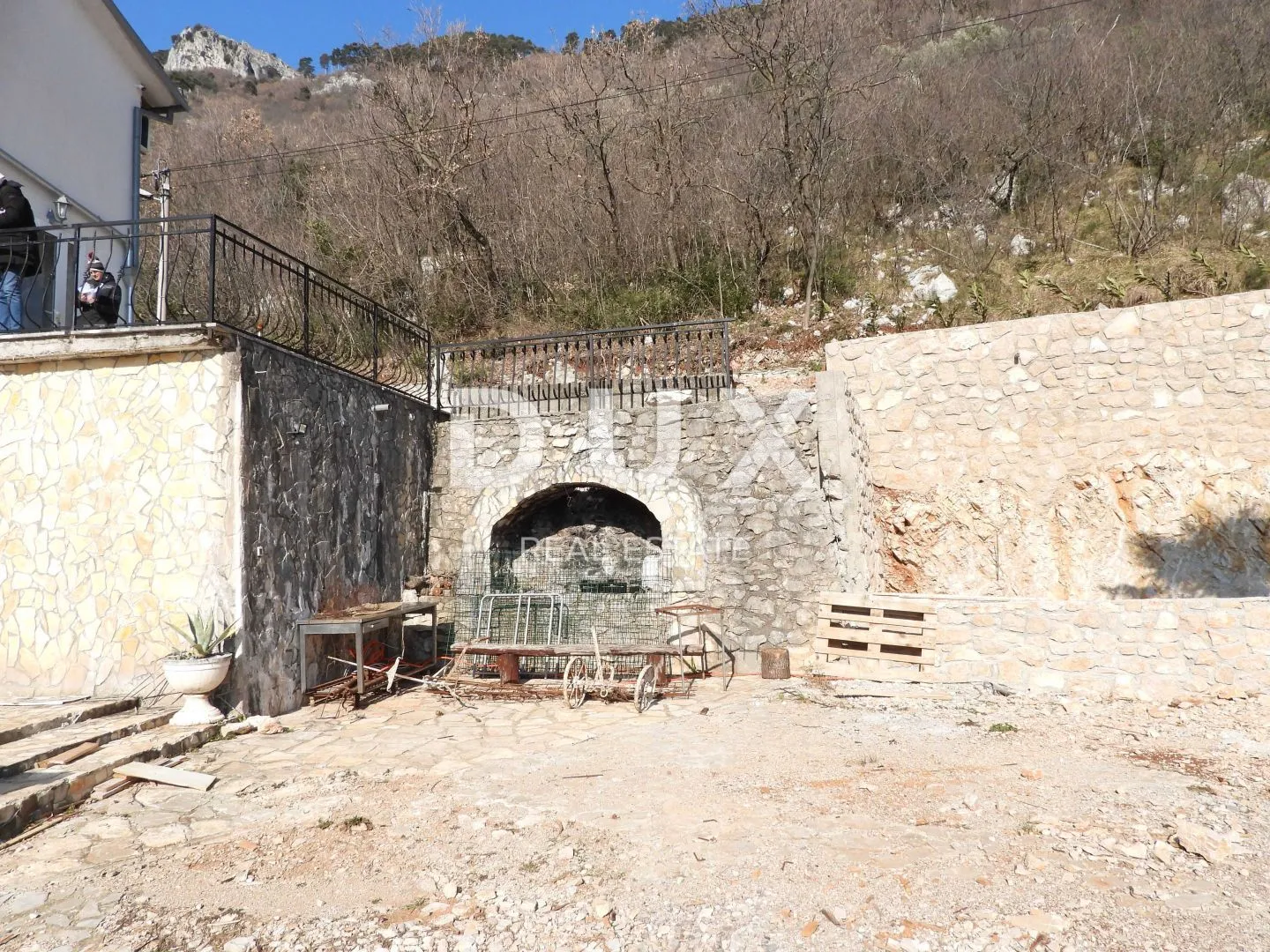 opatija, mošćenička draga - kuća 190m2 s pogledom na more + okoliš 3500m2 - slika 24