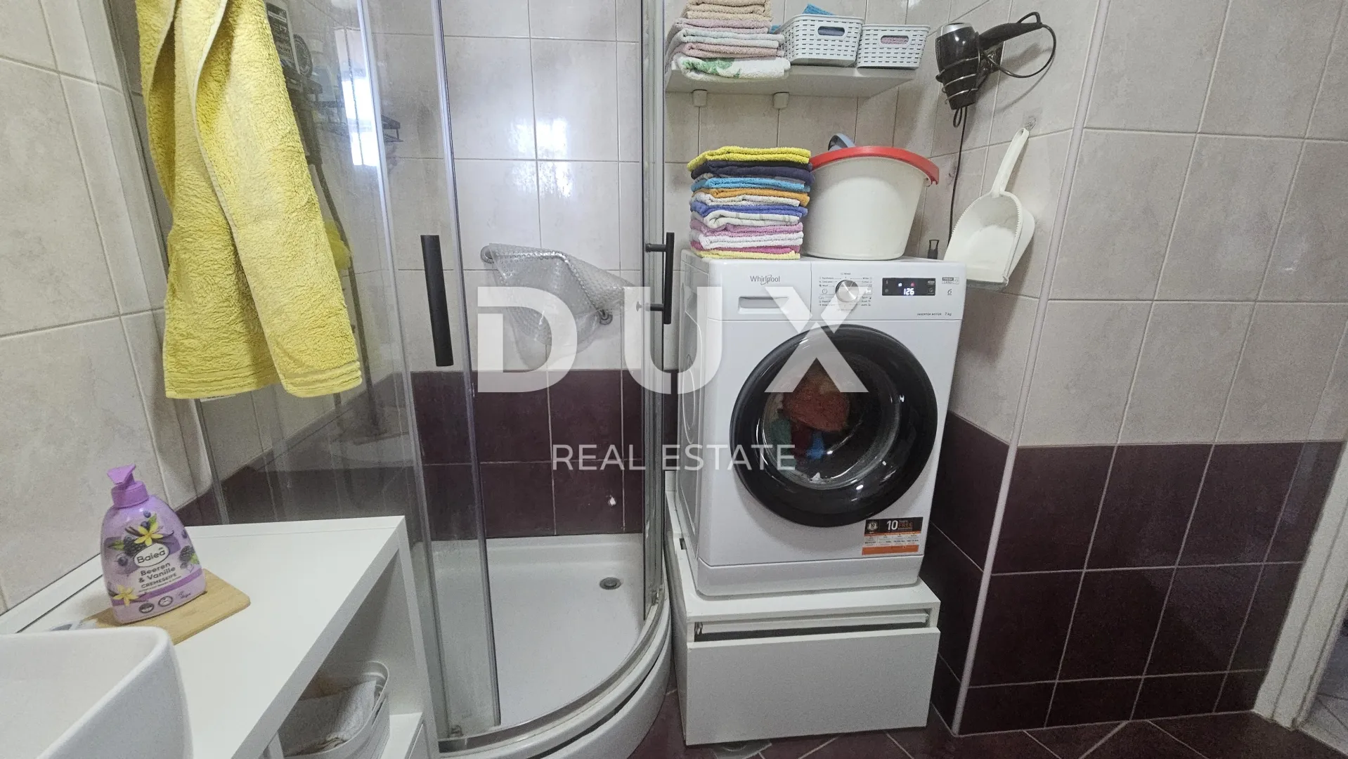 rijeka, kozala - 3s + db, tri balkona, pogled more - slika 18
