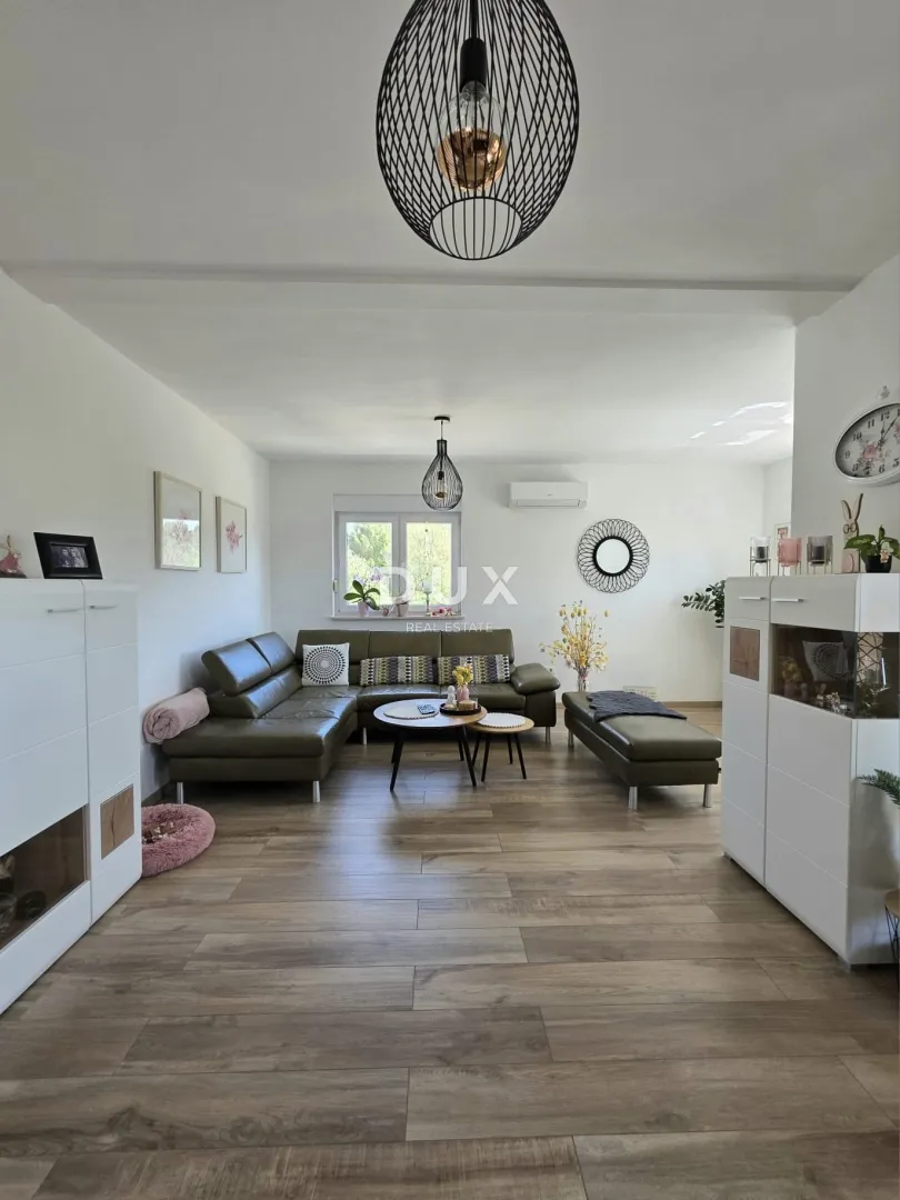 pula, nova veruda, 5-sobni stan, 209.93 m2 - slika 3