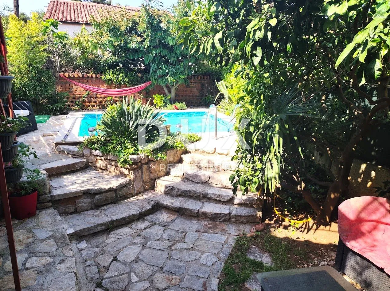 istra, pula - moderan stan sa privatnim bazenom 250m od plaže - slika 21