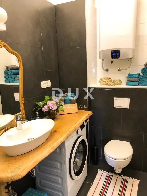 opatija, centar - 2 apartmana, 50m od mora - slika 8