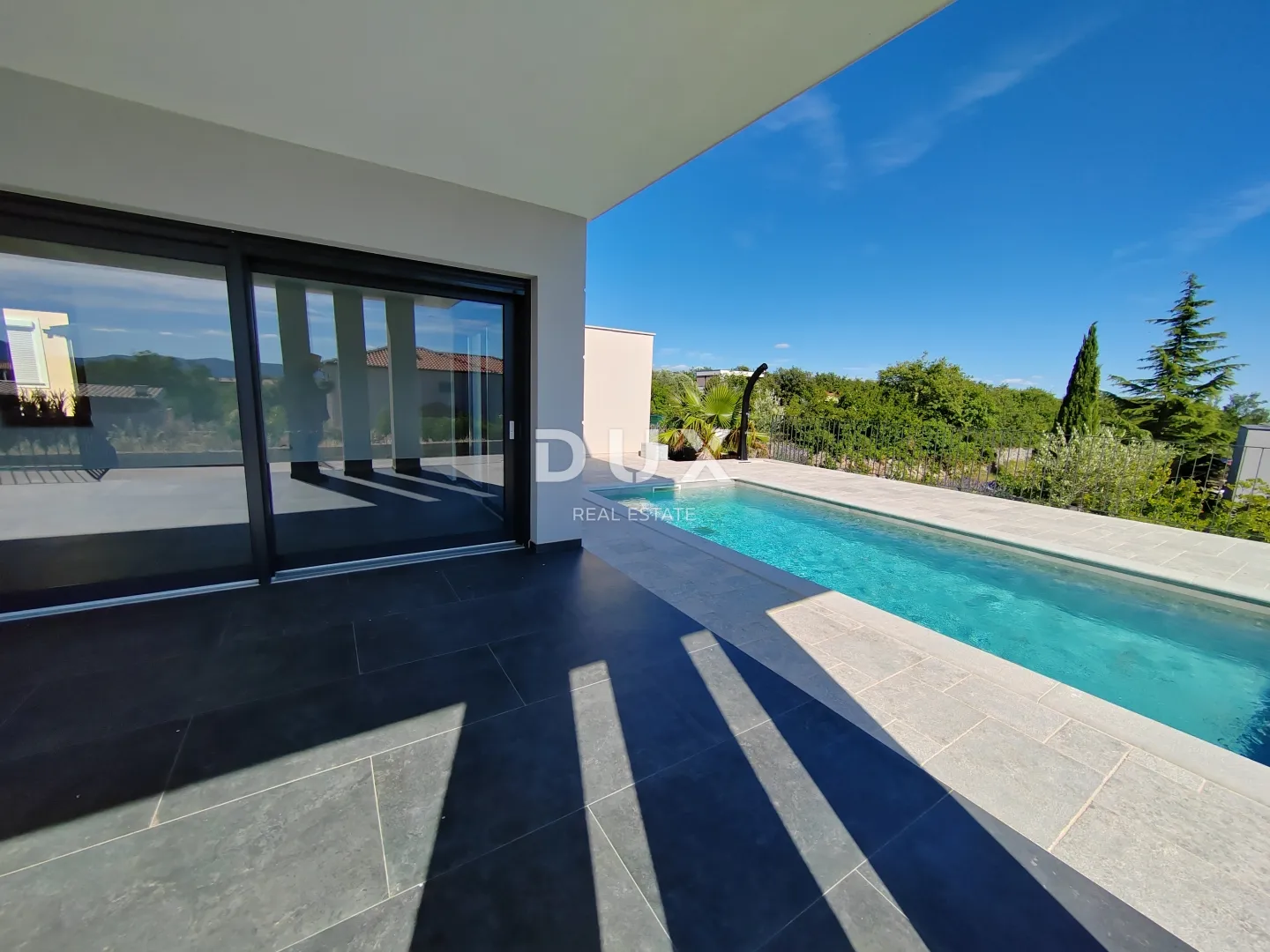 otok krk - ekskluzivna vila s panoramskim pogledom - slika 21
