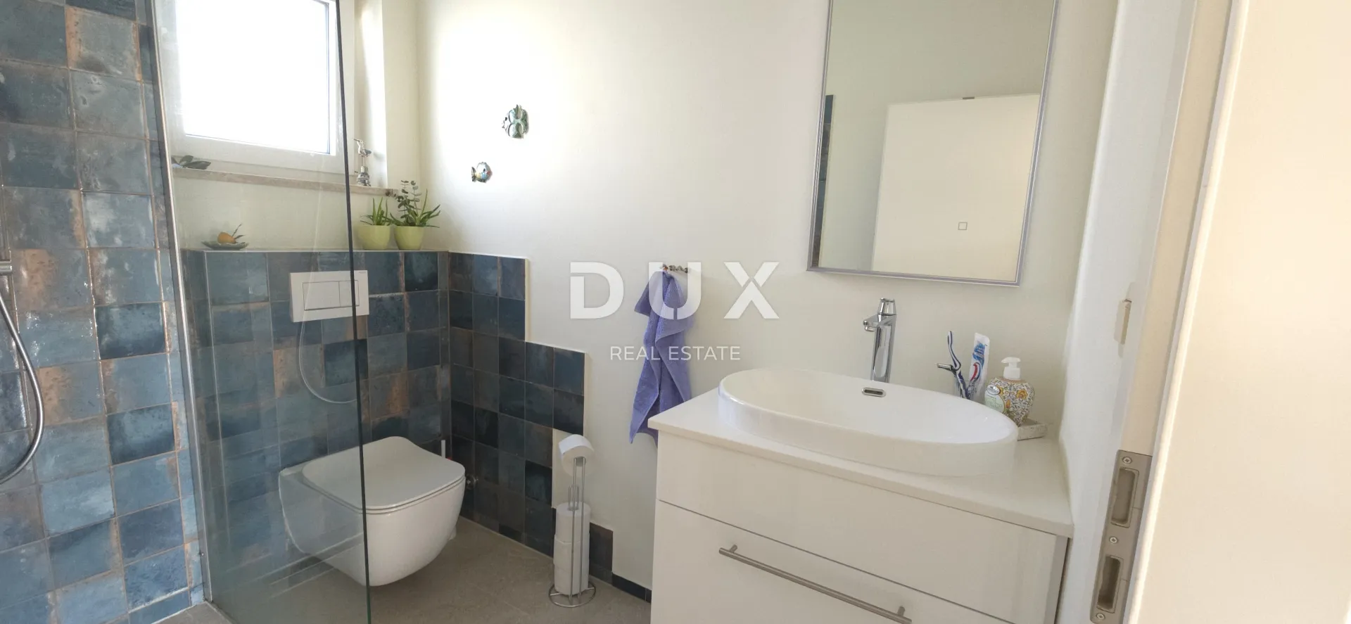 istra, tinjan - moderna prizemnica s bazenom, novogradnja - slika 9