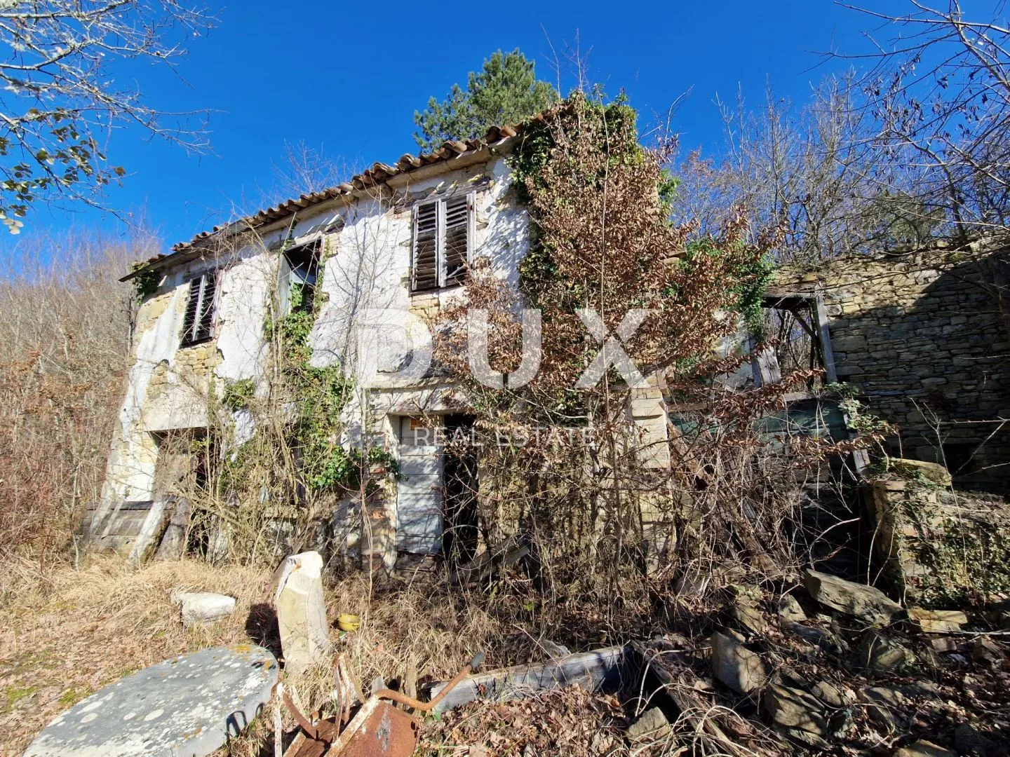 istra, pazin - imanje za obnovu - slika 9