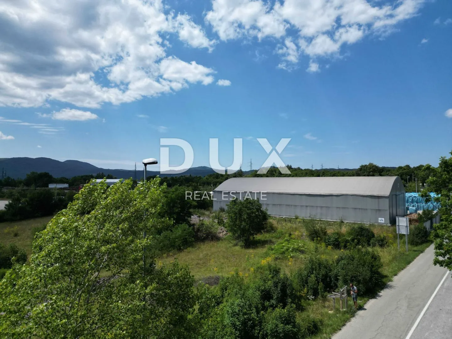 MATULJI, JURDANI, RUPA- građevinsko zemljište 9000m2 s GRAĐ. DOZVOLOM za halu i poslovno stambenu zgradu - Rupa, Matulji