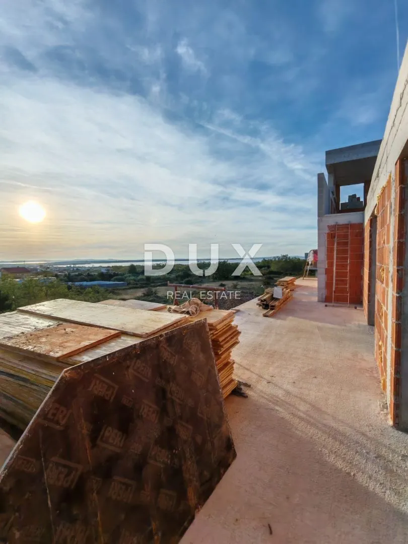 zadar, vrsi - prostrani penthouse s pet spavaćih soba, krovnom terasom s bazenom i pogledom na more! s3 - slika 7