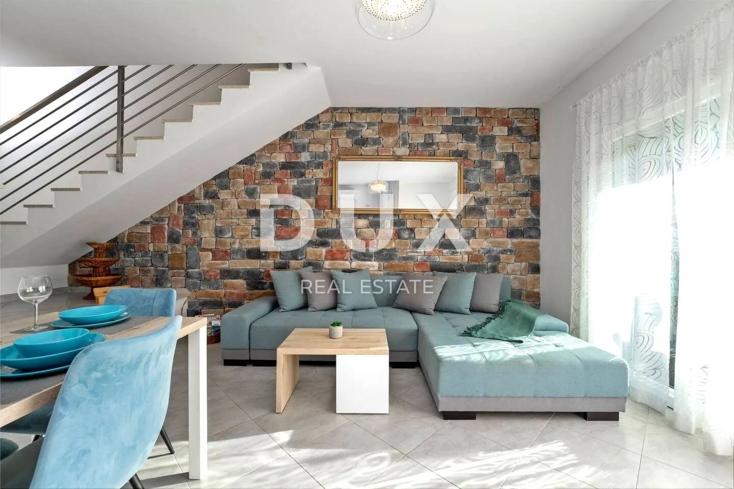 istra, umag - dvoetažni stan s vrtom i bazenom - slika 12