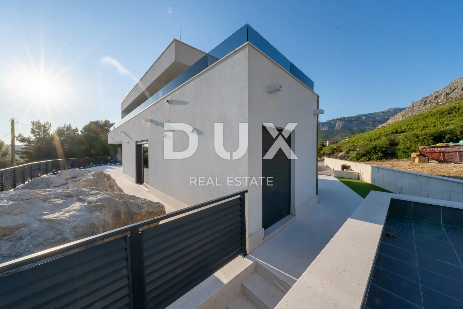 split, podstrana - luksuzna vila s prekrasnim pogledom - slika 45