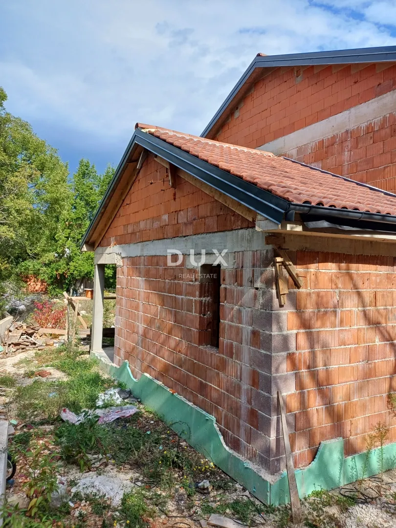 OTOK KRK, okolica Šila - Samostojeća kuća, započeta gradnja - Polje, Dobrinj
