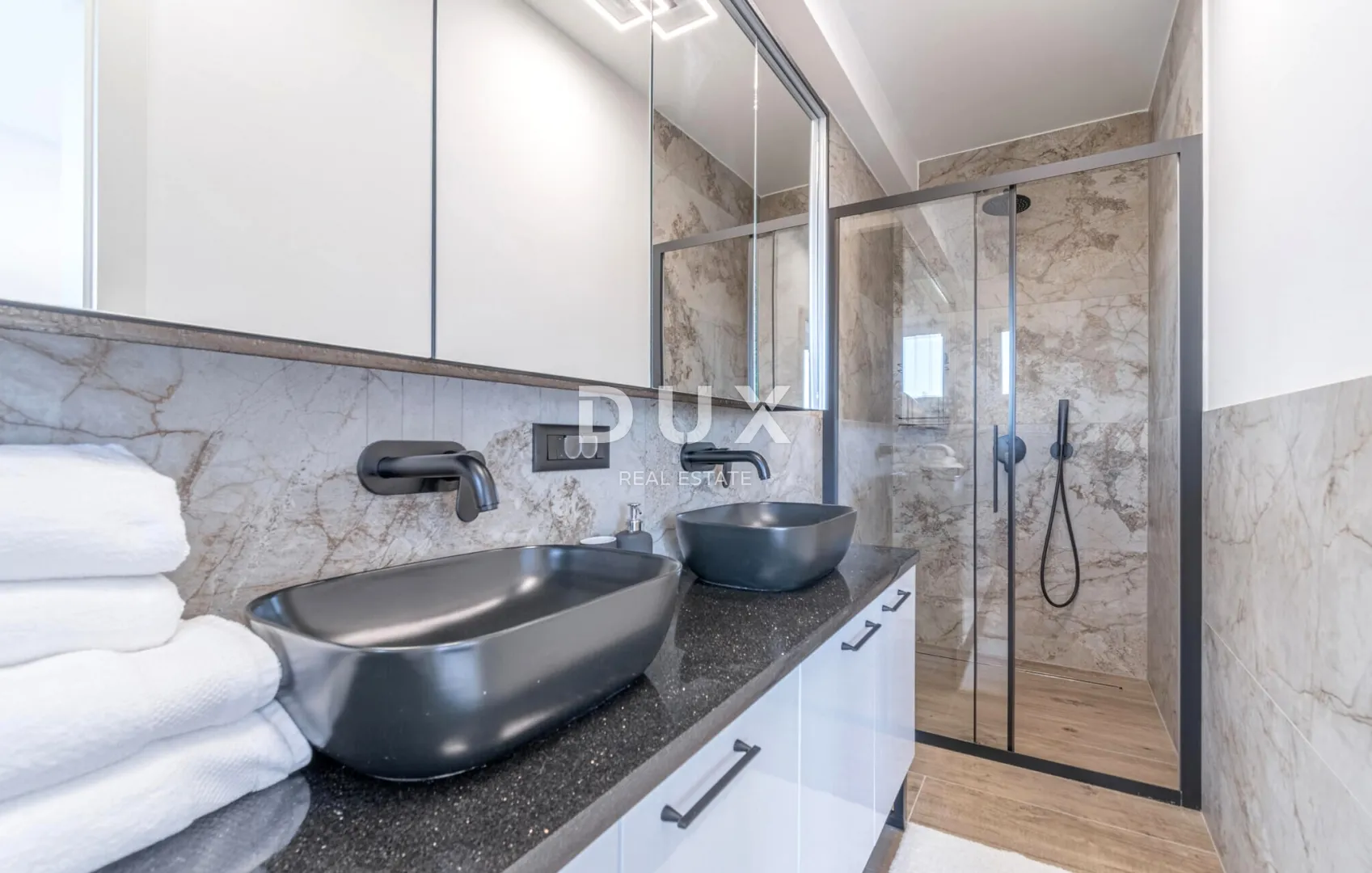 istra, labin, samostojeća kuća, 190 m², bazen, wellness - slika 24